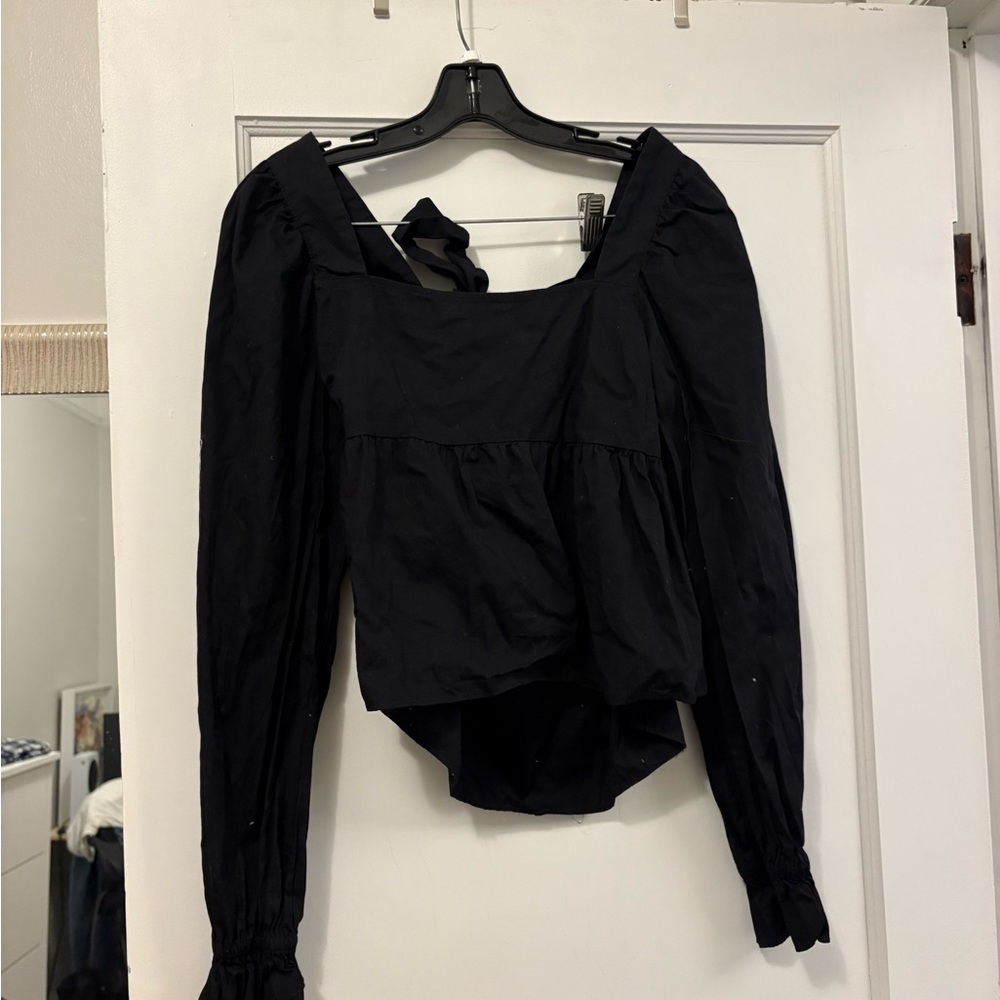 H&M Long-Sleeve Square Neck Women's Top